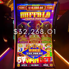 A Ascensão dos Esportes Eletrônicos: Um Novo Paradigma no Entretenimento